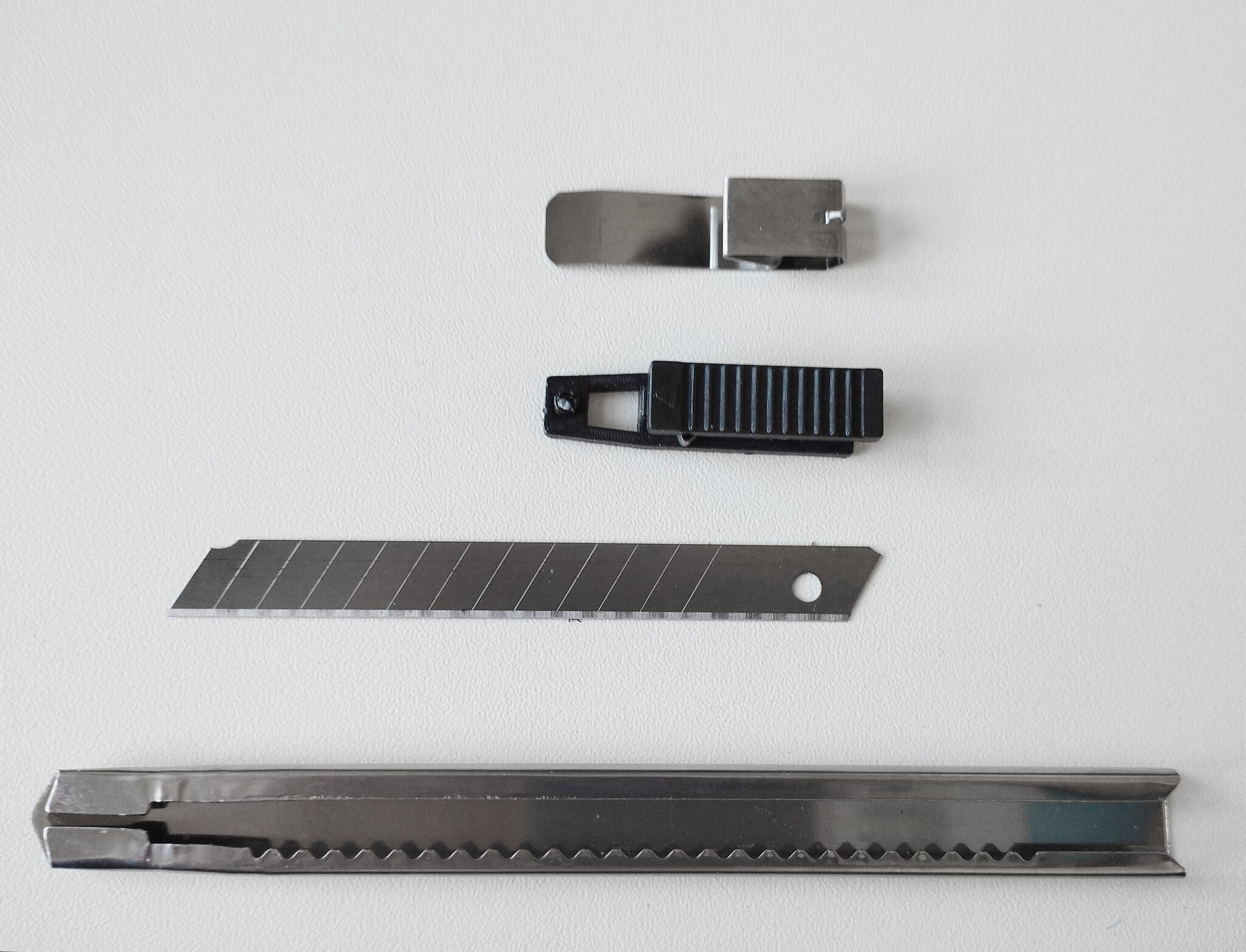 Afbreekmesje - stainless - COLLETTI.nl