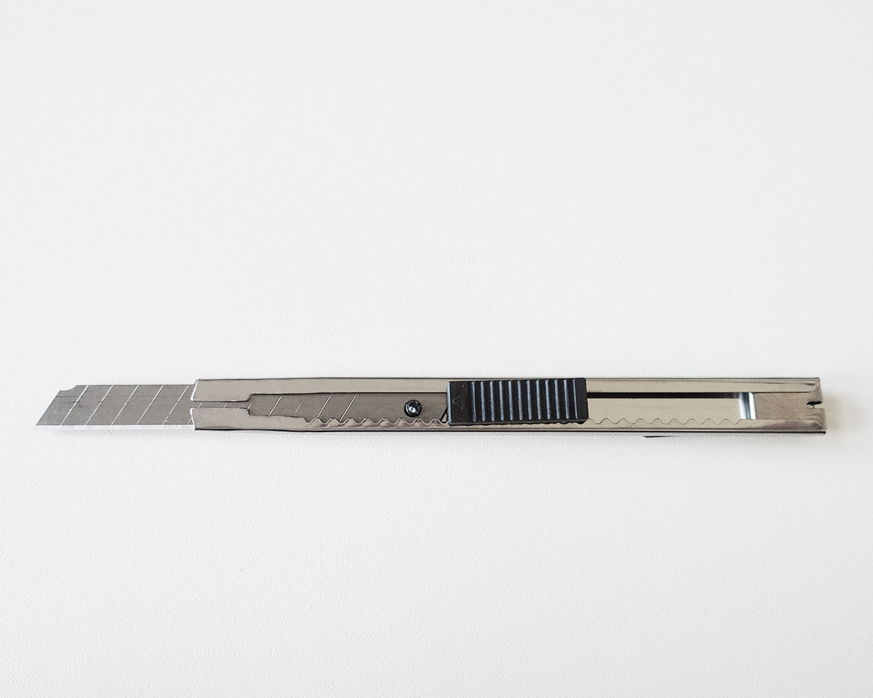 Afbreekmesje - stainless - COLLETTI.nl