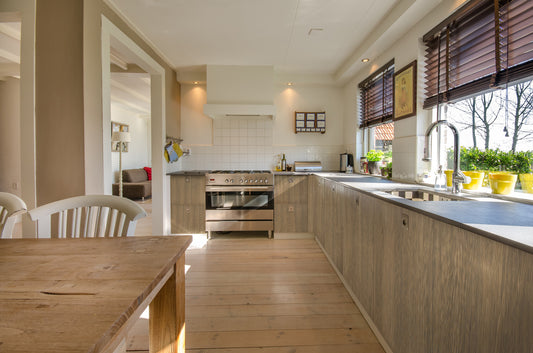 Woodsy Basics - His Royal Oakness - Interieurfolie - 701H - COLLETTI.nl