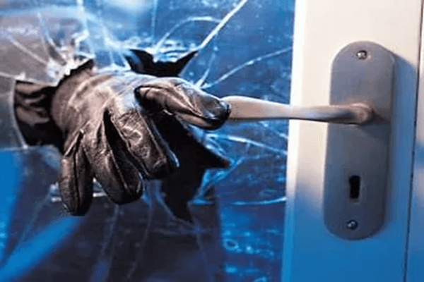 D-C-Fix® SAFETY FILM 90CM x 200CM - COLLETTI.nl